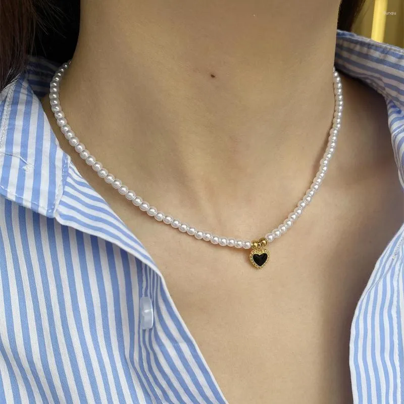 Hänge halsband svart natursten hjärtimitation pärlhalsband för kvinnor krage rostfritt stål lås guldfärg