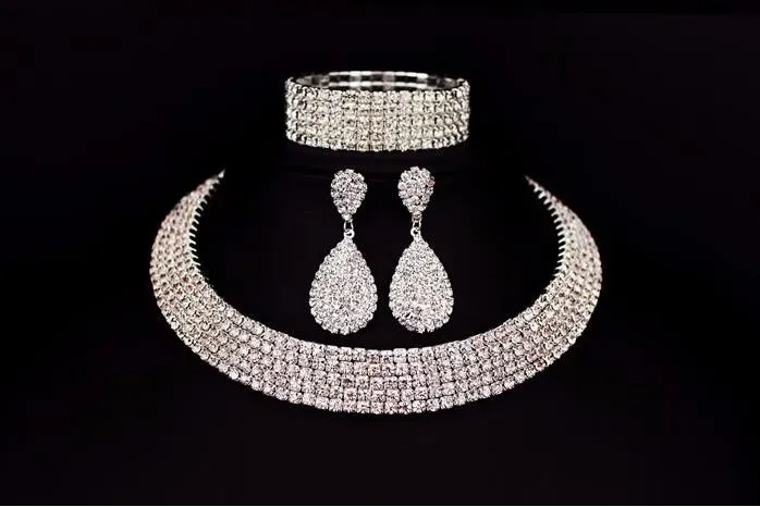 Gorąca sprzedaż Bride Classic Rhinestone Crystal Choker Naszyjnik i bransoletka biżuteria ślubna Akcesoria ślubne