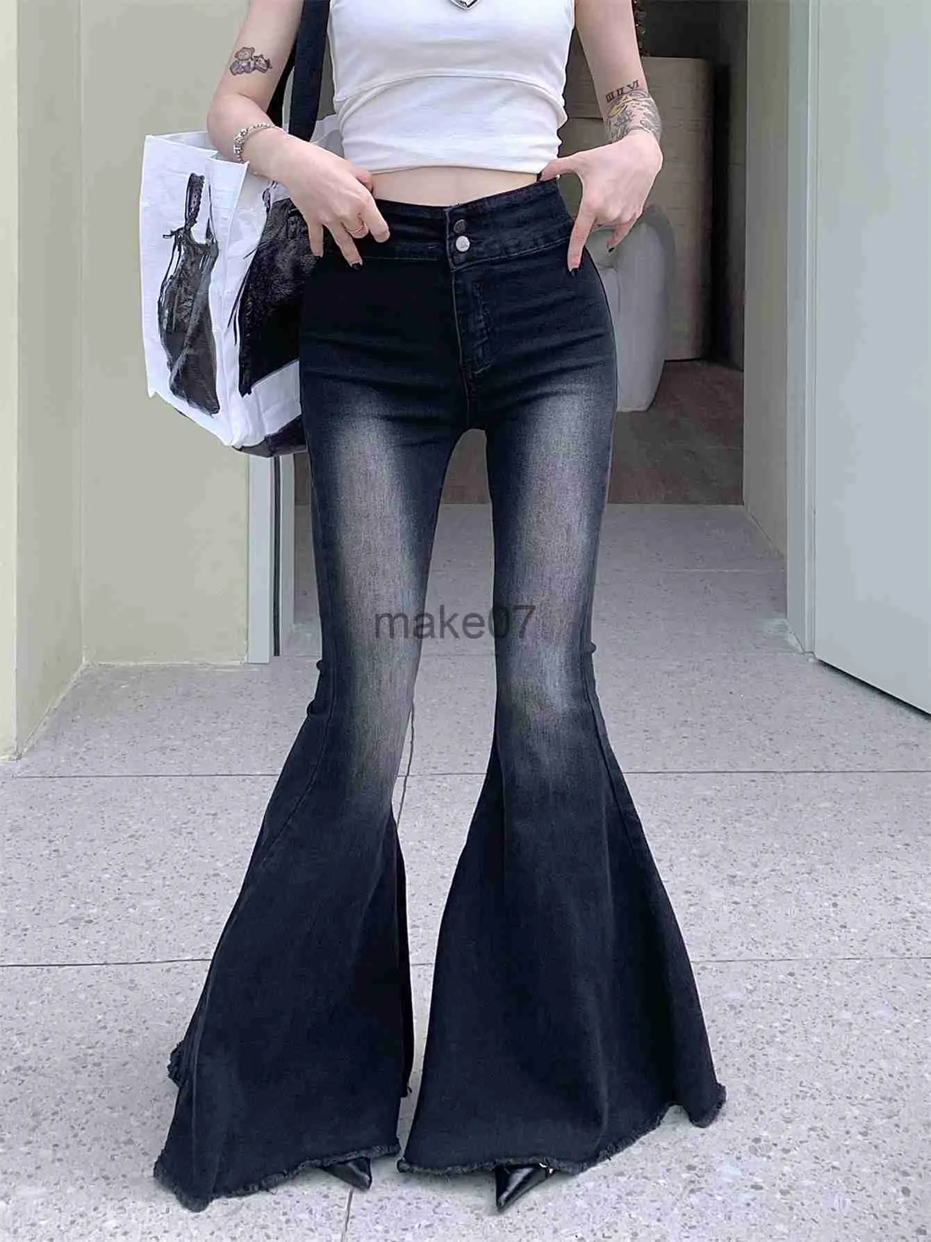 REDDACHiC 70s Womens Classic Super Flared Black Jeans With Y2K Grunge, High  Rise Frayed Bootcut Denim Pants, Stretchy Lady Low Rise Trousers Womens  J230818 From Make07, $27.95