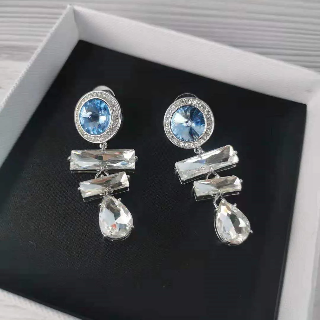 Brand Designer MiuMiu Fashion Earrings New Blue women's Crystal Long trapezoidal water drop pink full diamond super flash temperament earrings Accessories Jewelry