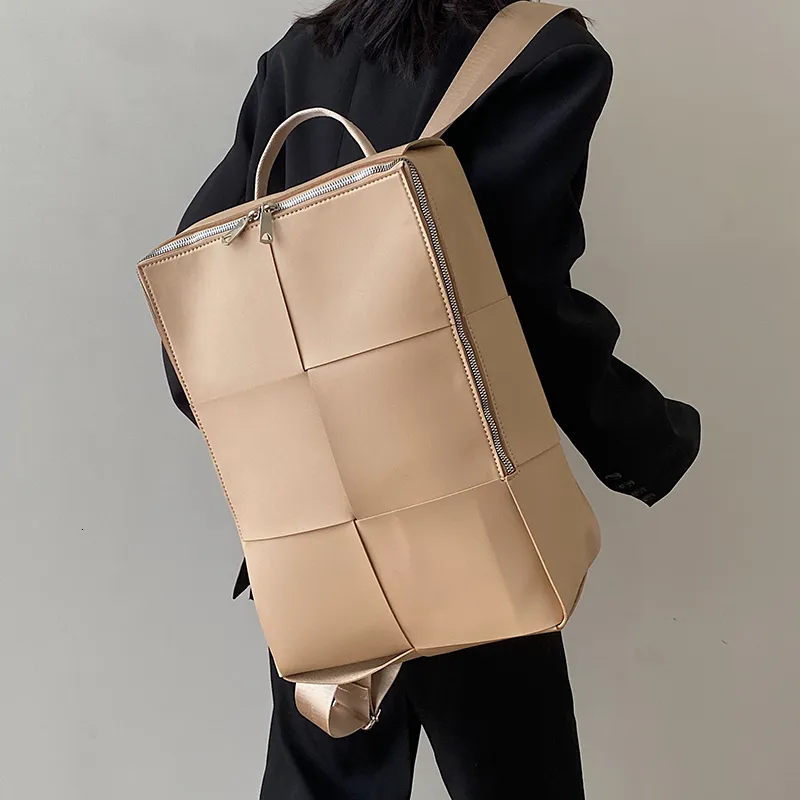 Sacs d'école grande capacité sac femmes Vintage été mode décontracté concepteur sac à dos Style coréen 230817
