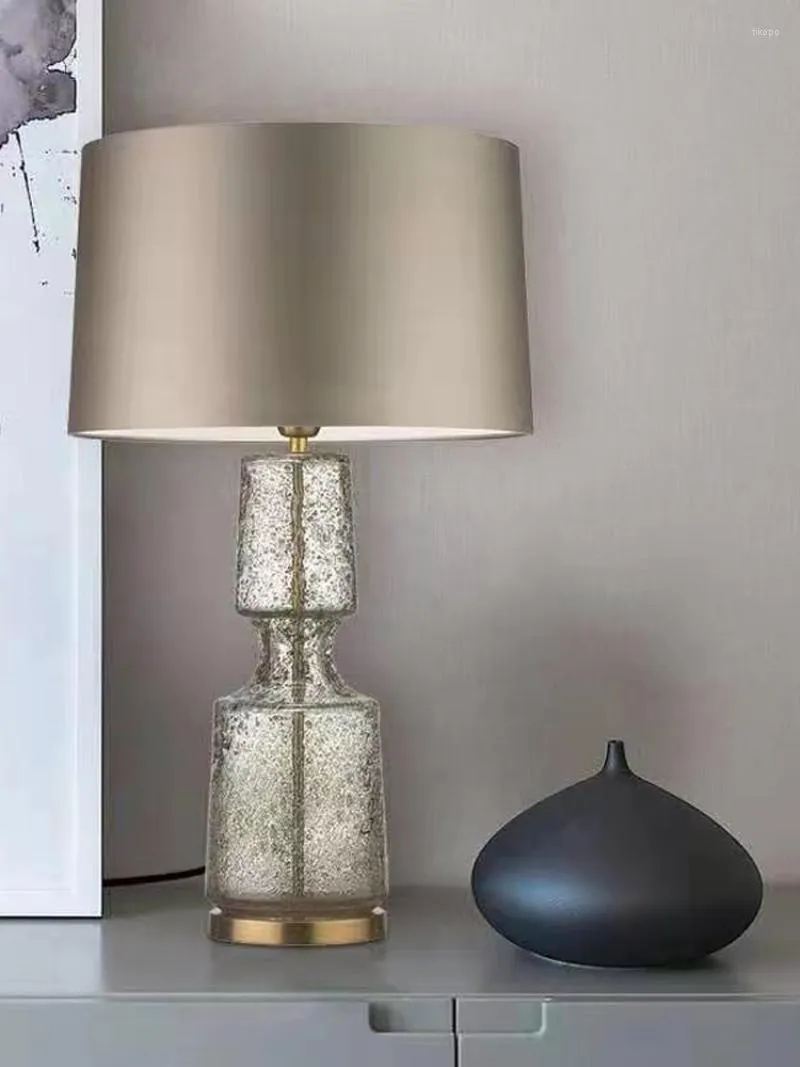 Luces colgantes de lámpara de pared mesa de dormitorio de lujo de vidrio moderno estudio de sala de estar creativo simple las lámparas