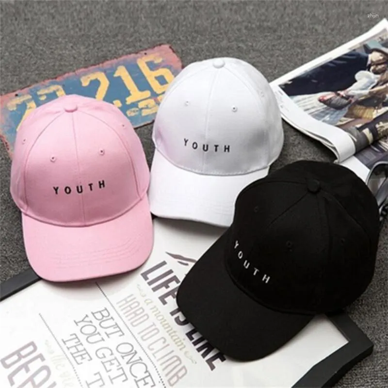 Ball Caps Fashion Youth Hat Snapback Femmes Cap Men Summer Coton Lettre de baseball Solie Baseball Black Blanc