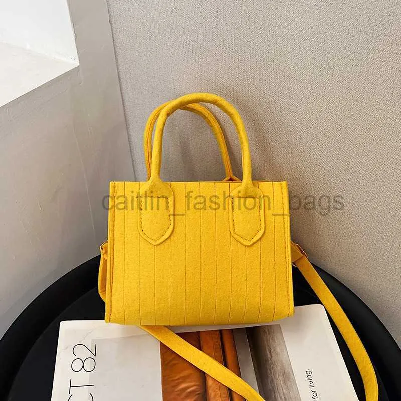 Bag designer alla moda e occidentalizzato handoched casual per le donne 2023 nuova primavera versione coreana Candy Color Crossbody Designer Bag Caitlinsigner