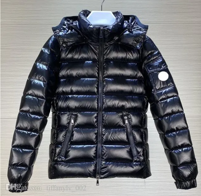 Designer Nouveau Style Monclairer Femmes Doudounes Hiver À Capuchon Puffer Vestes Parkas Slim Badge Brodé Manteaux Manteaux Pour Femmes