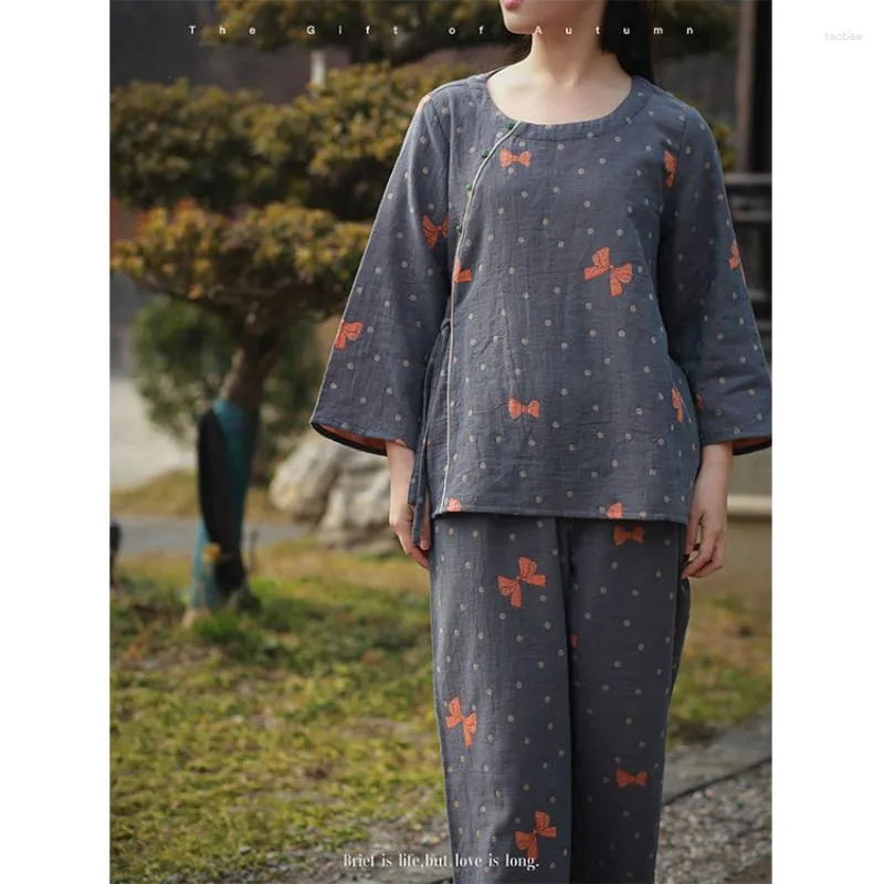 Pyjama en gaze de coton de printemps pour femme