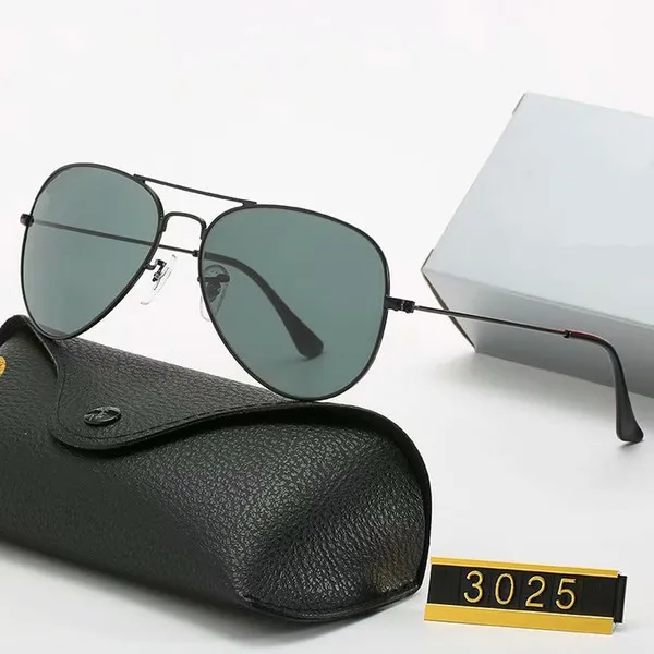 2020 Nieuwe luxe gepolariseerde zonnebril Men Women Pilot Zonnebril UV400 Eyewear Bril Glazen metalen frame Polaroid lens met Cases Rtzhzrj