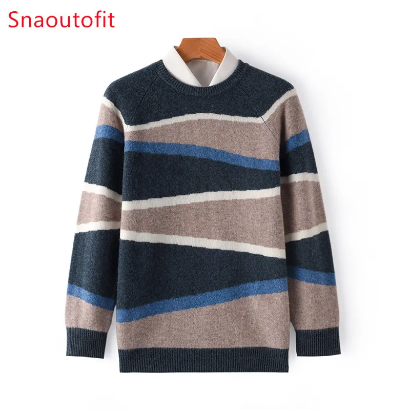 Sweaters voor heren Jonge en middellange middelste top Autumn Winter Warm Wool Knitt Sweater Trui Streep Streep Urban Casual pullover Loose Dad Formele slijtage 230818