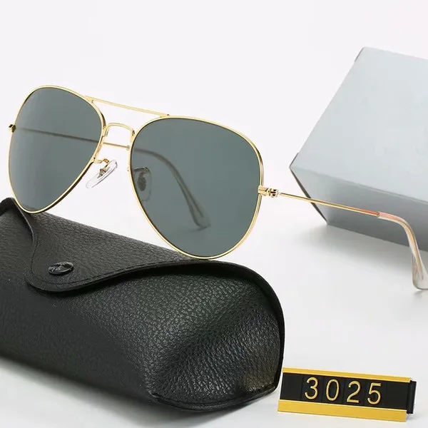 2020 Novos óculos de sol polarizados de luxo homens Mulheres piloto de óculos de sol UV400 Óculos de óculos de óculos Metal Frame Polaroid Lens com casos tudjhsdh