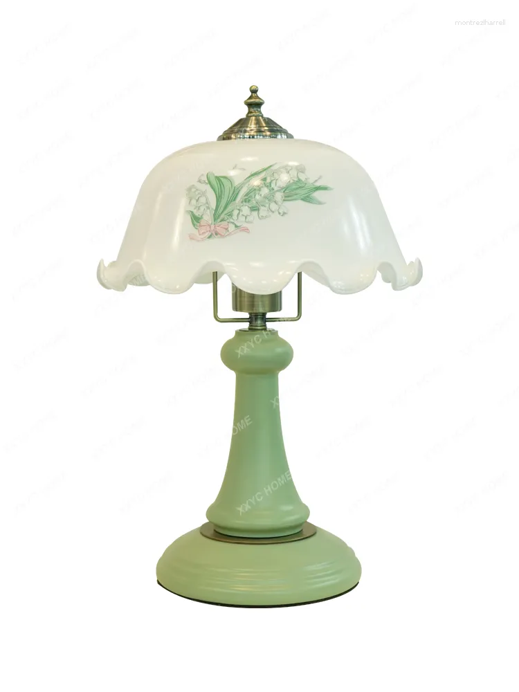 Lampes de table Lampe de chevet High-Grade American Retro Green Linglan Flower Glass French Ambiance Light