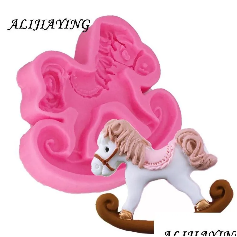 Strumenti per torta 1pcs 3d Trojan Cavallo Forma Sile Stampi fondenti per bambini Decorazione di cioccolato gumpaste D0731 Droplese a goccia Home Gar Dhwuk