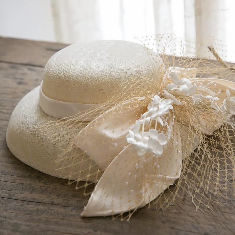 Headpieces Light Chamoagne Bow Net Wedding Hat Elegant Vintage Bride Headwear With Flowers 56cm-58cm Bridal Accessories YSAN714
