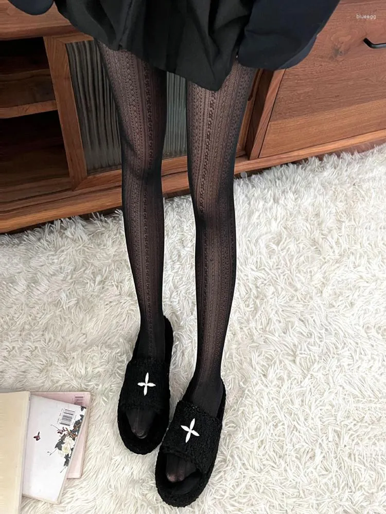 Femmes Chaussettes Rétro Dentelle Rayé Dames Collants Fine Maille Cravate Sexy Soie Bas Lolita Mince Stretch Mince Collants En Gros