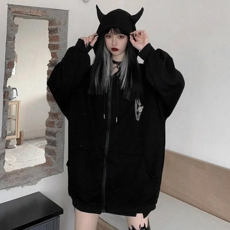 Womens Wool Mastite Women Punk Black Long Maniche con cappuccio con cappuccio Devil Horns Spazza oversize 230818