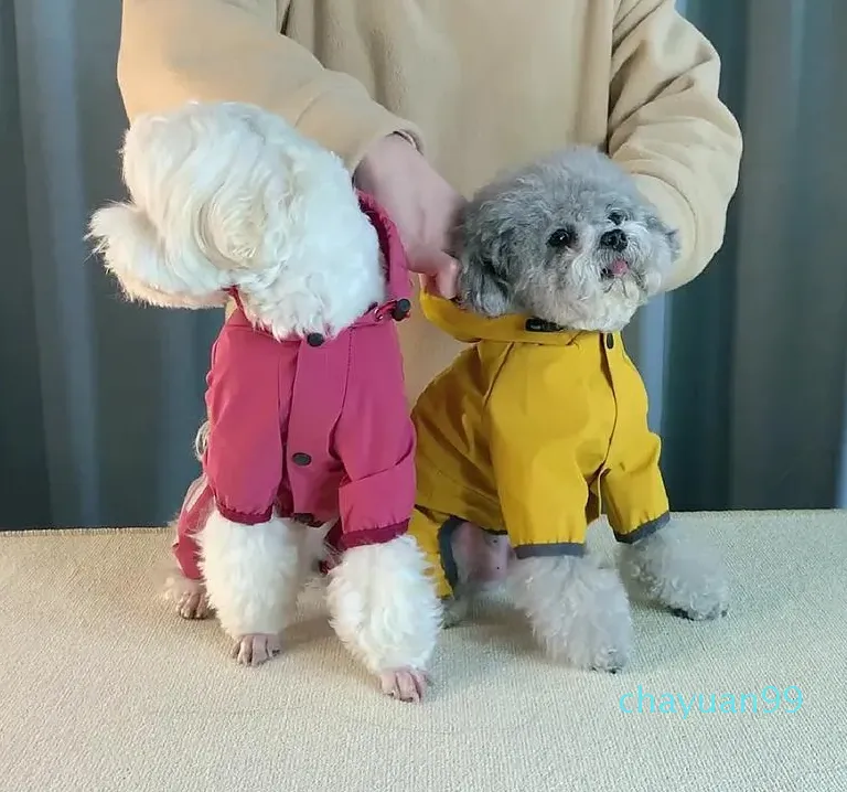 Hundekleidung ultimative vollständige Abdeckung wasserdichte Regenmantel für kleine und mittelgroße Hunde - Halten Sie Ihren pelzigen Freund trocken bequem