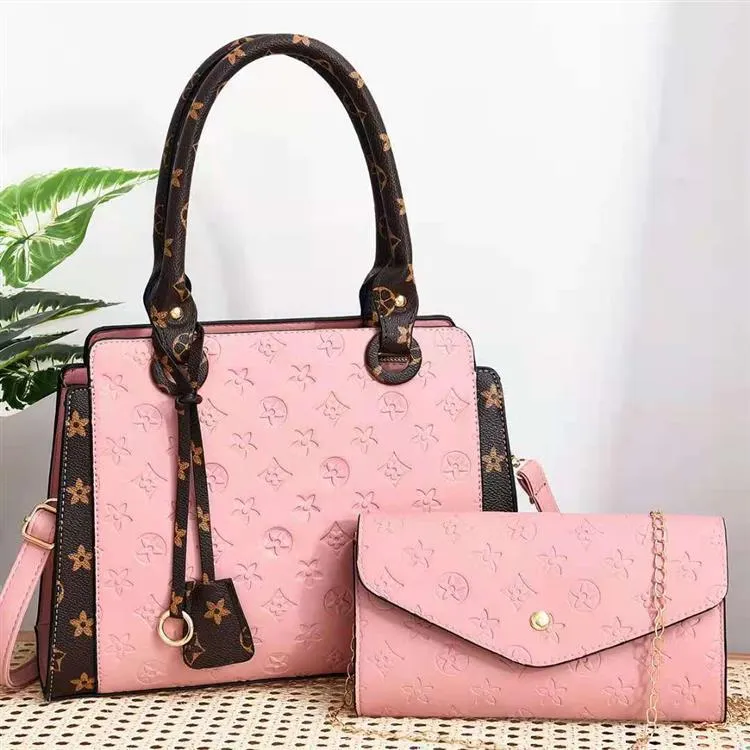 Saco de designer Luxurys Bolsas Mulher Grande Sacola Sacos De Ombro Senhora A Sacola Clássico Flores De Couro Sacos De Compras Flap Cruz Corpo Embreagem Bolsa