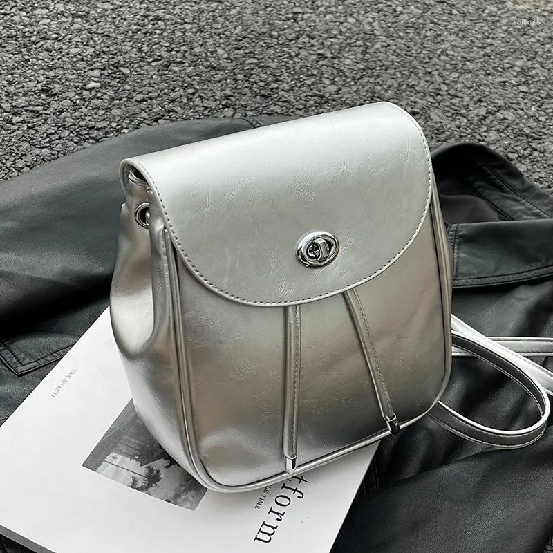 DHgate Elegant Moon Leather Square Backpack Stylish Korean Fashion for Modern Women Bags Luggage Accessories