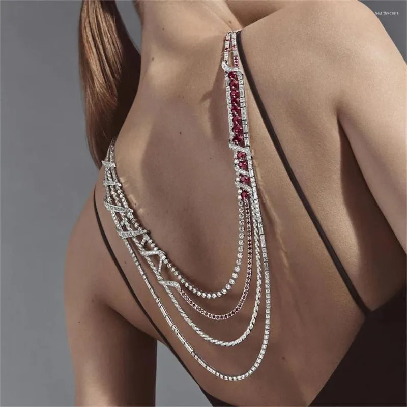 Kedjor som säljer strass Body Chain Luxury Multi-Layer Tassel Sexig backless Accessories Kvinnlig grossist