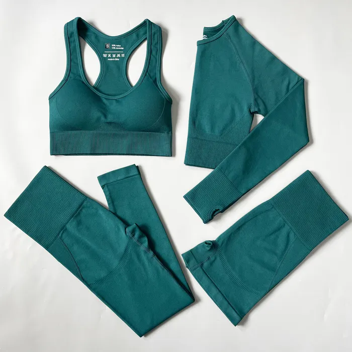 Yoga Outfits 2/3/4 pezzi senza saldatura da yoga set da donna abbigliamento da ginnastica sport sport yoga tute da yoga per la palestra di fitness set di set di mutande per le tracce di mutande per le tracce del leggings Bra 230820