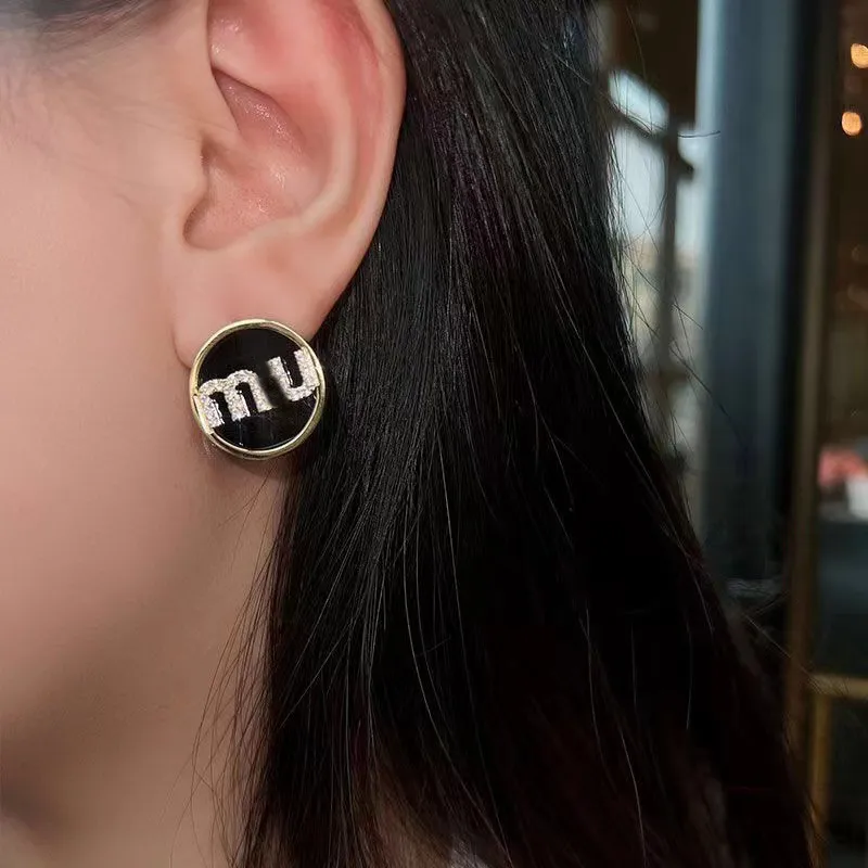 MI new simple letter fashion 925 silver needle earrings female Korean retro circular design sense of light luxury ear fashion Very GOOD