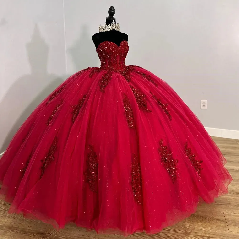 Klänning röd älskling boll quinceanera klänningar för flickor pärlstav födelsedagsfest klänningar snörning tillbaka examen s