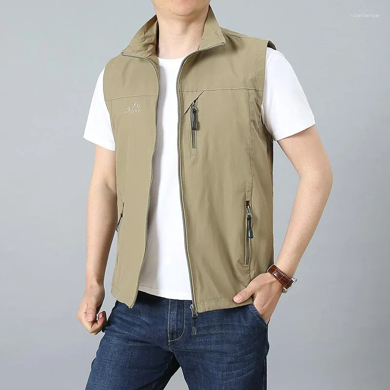 Men's Vests Autumn Thin Vest Jacket Men Outdoor Casual Clothes Lightweight Short Sleeve Stand Collar Male Trekking Coat Traveling