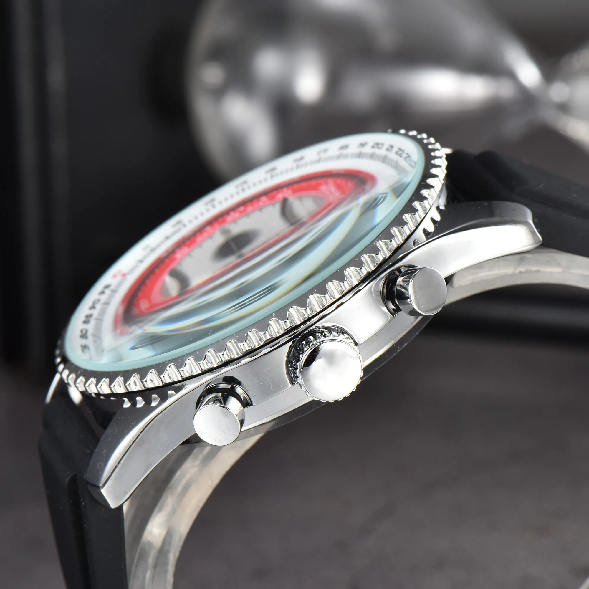 DHgate.com:Mens Stainless Steel Quartz Chronograph Luxury