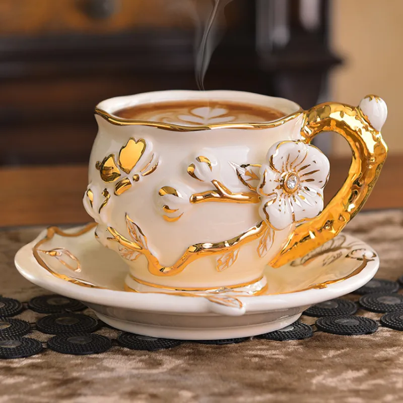 Mugs Porslin Flower Cup and Saucer Latte Nordic Drinking Luxury Coffee Taza Ceramica Afternoon Tea Set YY50CS 230818