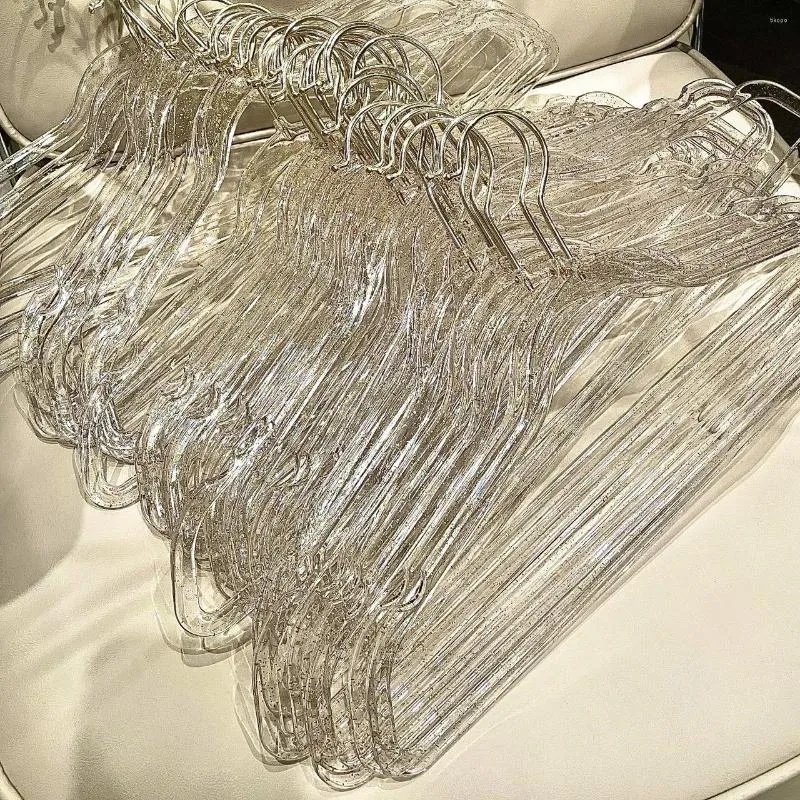 Perchas transparentes por mayor hotsell