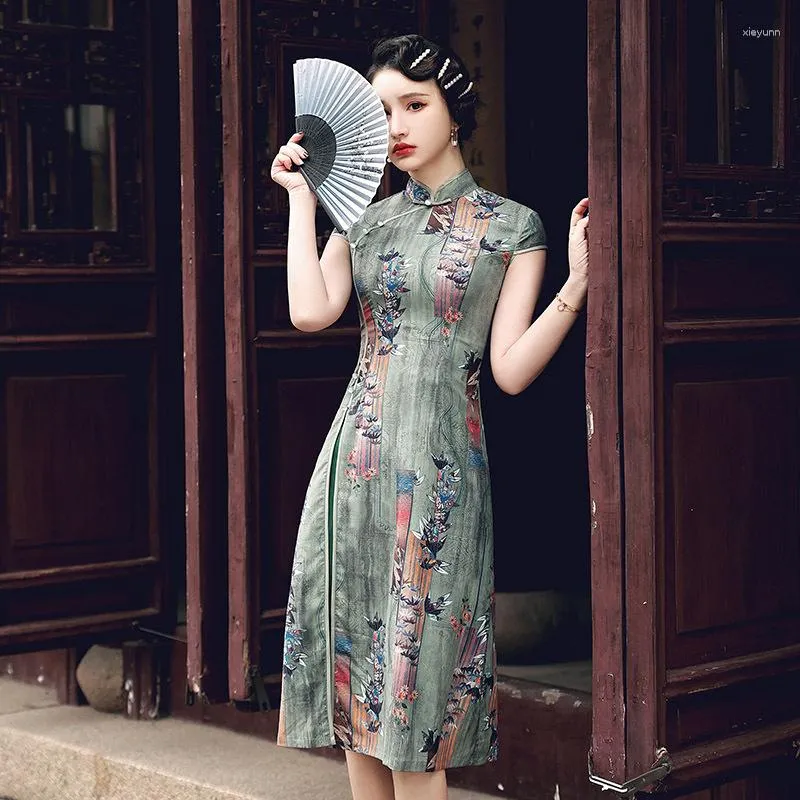 Abbigliamento etnico Cheongsam di mezza età 2023 Summer Summer Short Short Short Mother's Mother's Daily Elegant Mid-Size Aodai Abite Aodai Qipao per donne