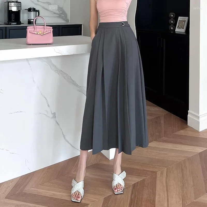 Womens pleated skirt 39 sale