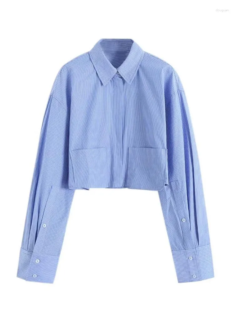 Chemisiers pour femmes 2023 filles mode poche plaquée irrégulière chemises courtes femmes été taille haute bleu haut Streetwear Chic dame popeline Blouse