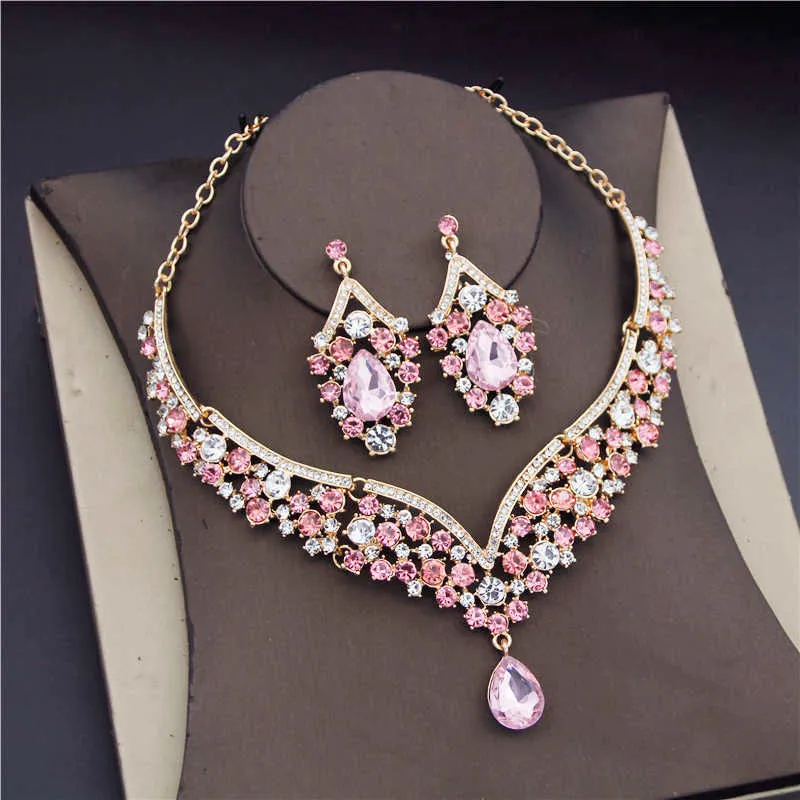 How To Choose A Bridal Jewelry Set For The Wedding | Ellee Couture – Ellee  Couture Boutique