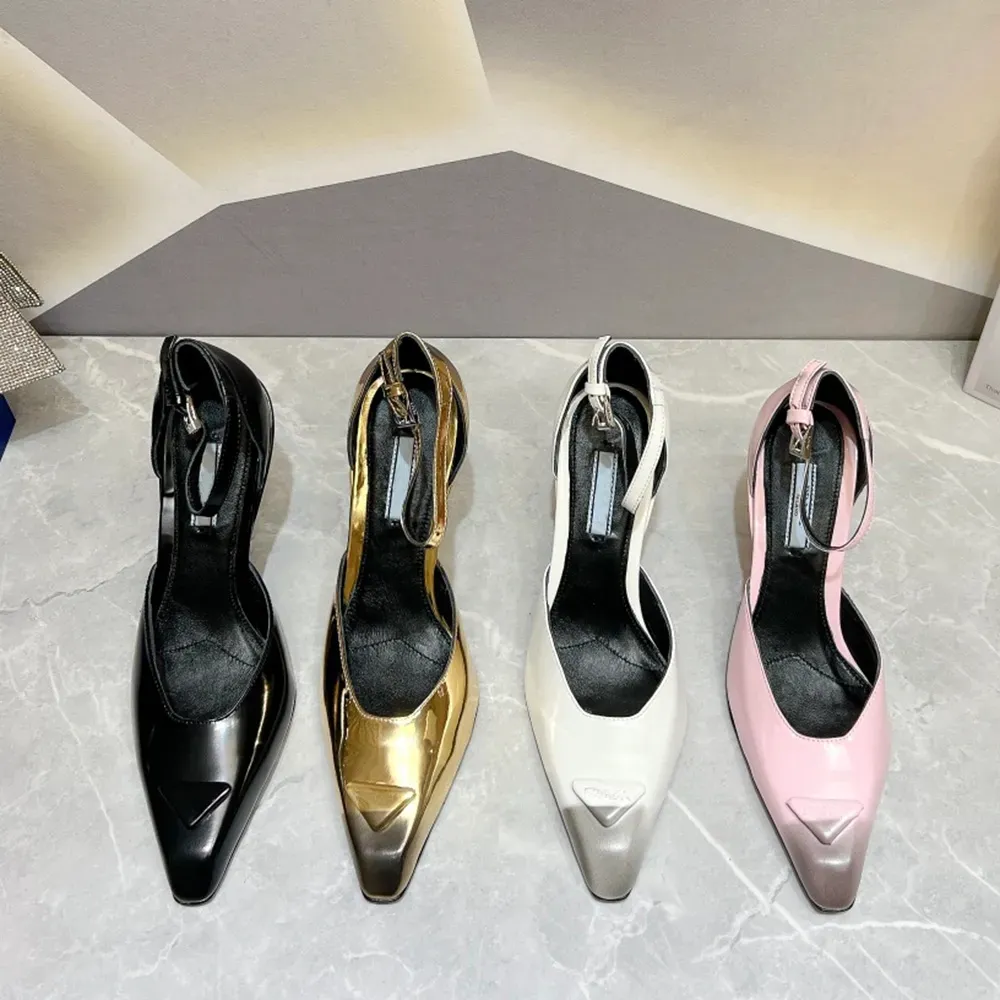 NY T STAGE SHOW Dress Shoes äkta läderpumpar Stora tjocka hälskor Kvinnor Högklackade lyxdesigners Ankel Wraparound Shoe 35-40 med låda