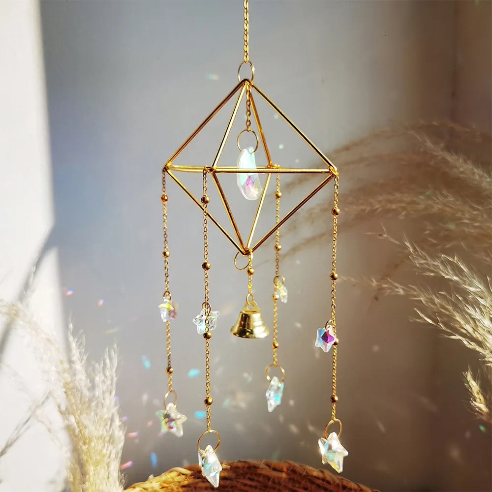 Decorações de jardim Crystal Sunscatcher Rainbow Light Catcher Window Decoração da Lua Sun Wind Chime Hanging Prism 230818