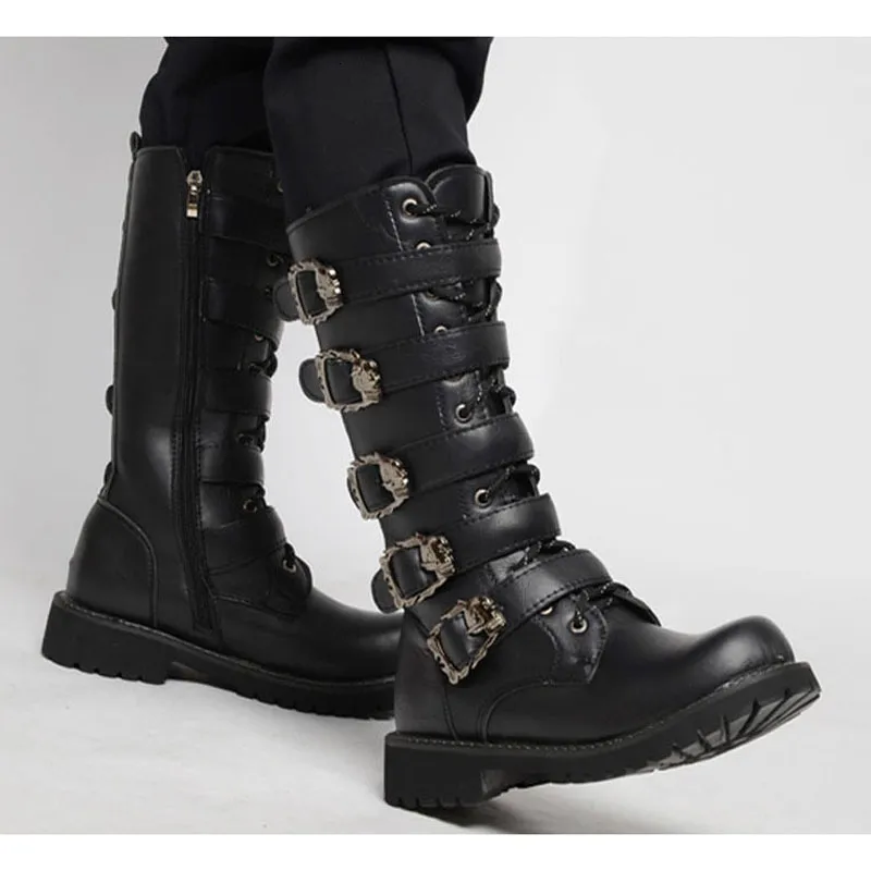 Botas botas de moto de cuero para hombres botas militares cinturón gótico botas punk zapatos de hombre botas militares tácticas al aire libre 230818