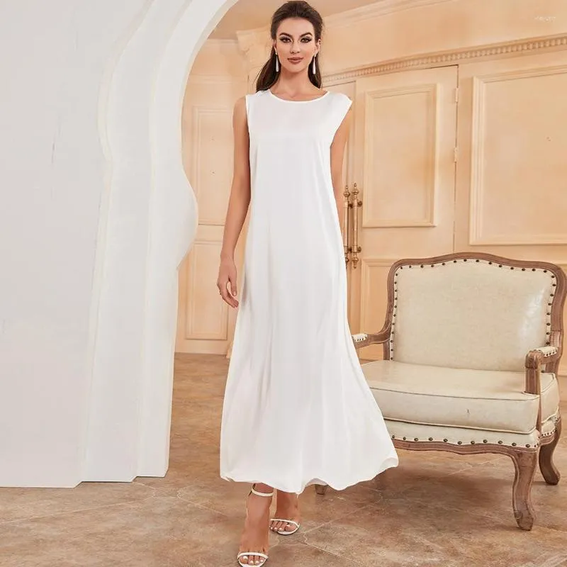 Ramadã de roupas étnicas sob abaya vestido interno de cetim vestidos brancos sem mangas brancas para mulheres roupas islâmicas Dubai Turquia roupa
