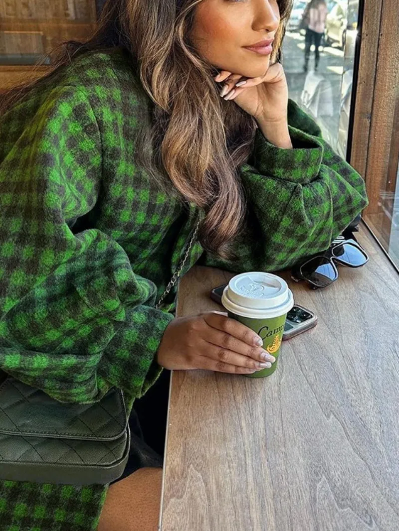 DHgate.com:Womens Vintage Green Plaid Wool Blend Overcoat