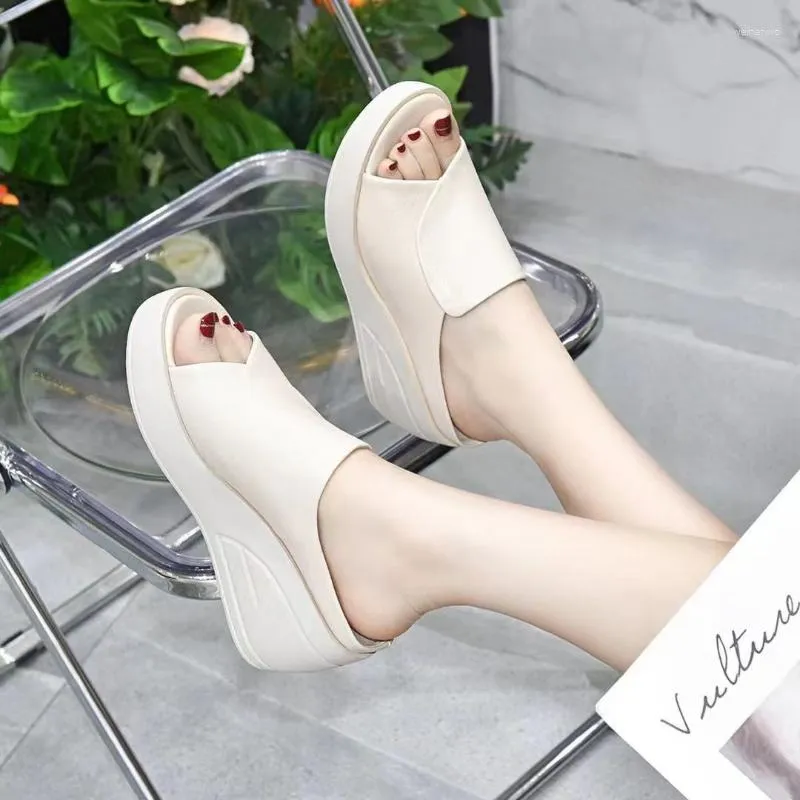 Sandalen vrouwen zachte lederen wiggen schoenen vrouw zomer strand slippers platform sandalias mujer wedge hakken