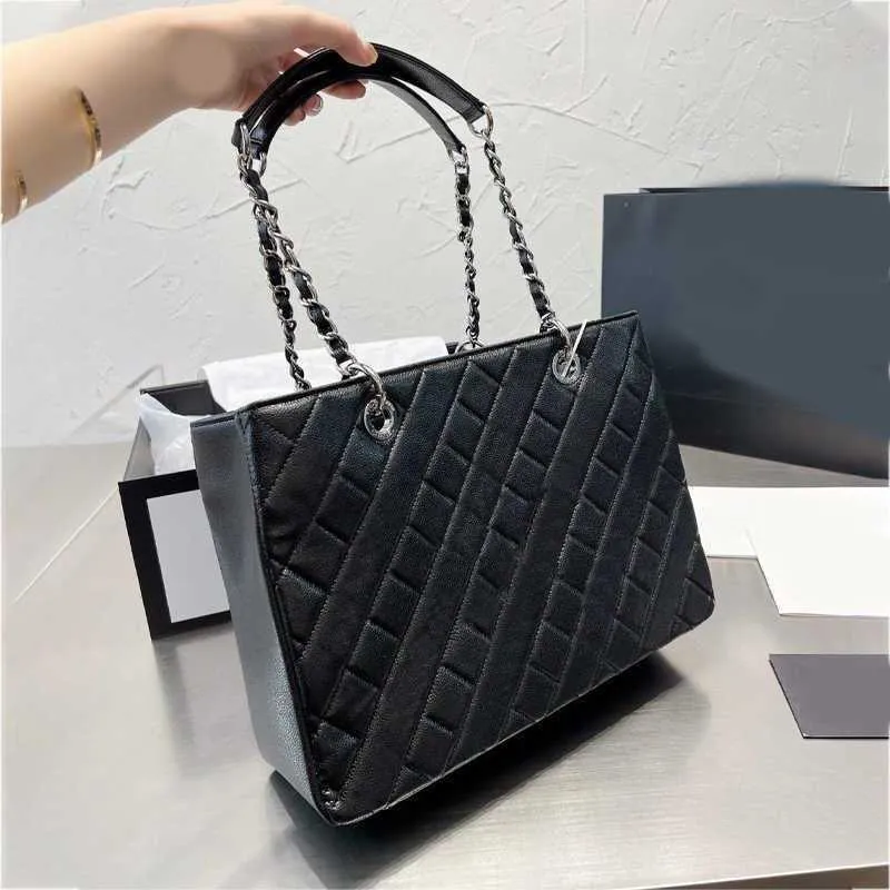 Designer Tote Bag Women Chain Totes High Quality Luxurys Handbag Letter Lingerie Designer Bag Fashion Classic Caviar Shopping Bags Lady Bookbags