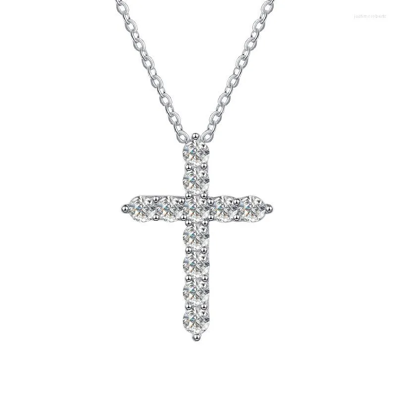 Chains HK0036 Lefei Fashion Luxury Classic Diamond-set 0.1ct Moissanite Cross Necklace For Women Real 925 Sterling Silver Party Jewelry