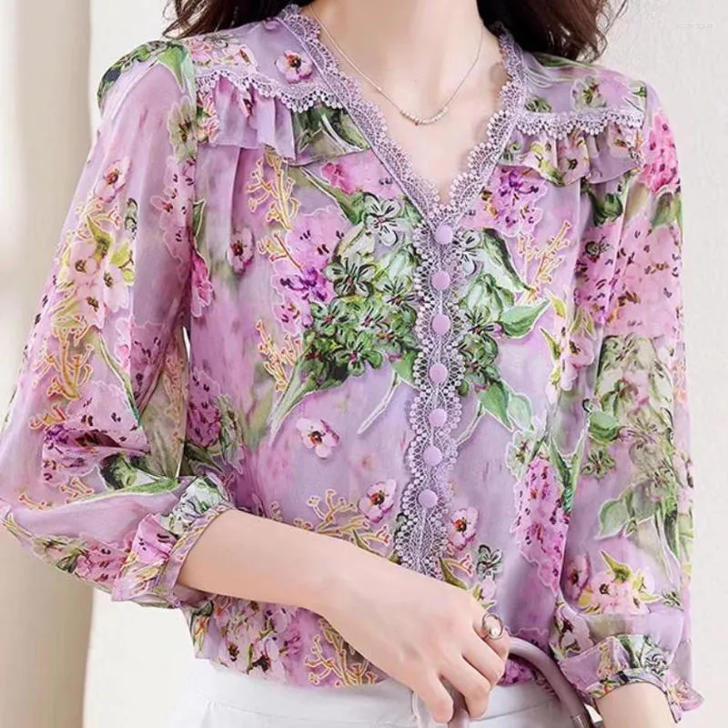 Kvinnors blusar 3/4 ärm Chiffon Single Breasted Shirts For Women Floral Autumn 2023 Fashion Lace Patchwork V Neck Top