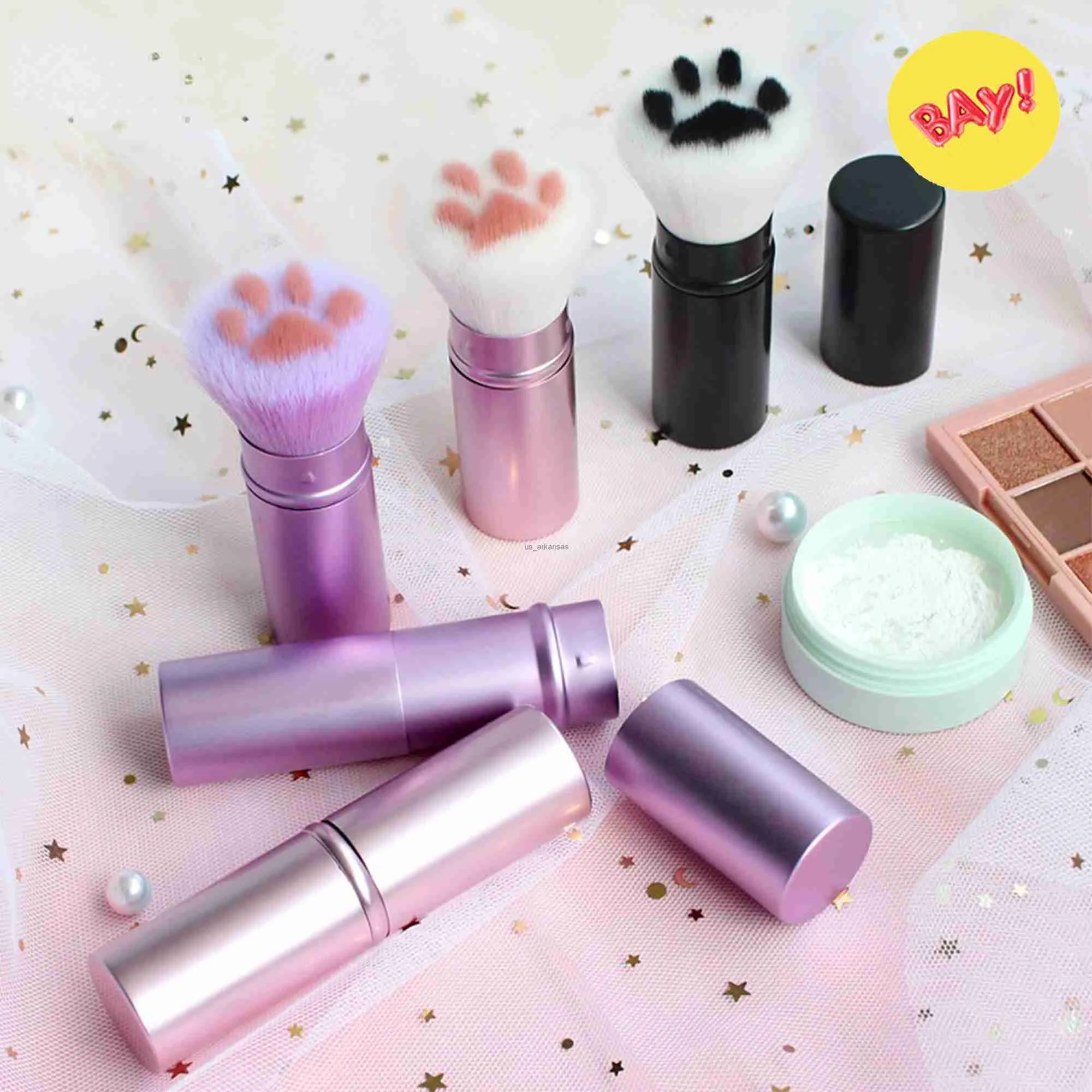 Pinceaux de maquillage Super mignon griffe de chat pinceau de maquillage outils cosmétiques rétractables portables Kawaii fond de teint correcteur fard à joues pinceau en poudre cadeau de maquillage HKD230821