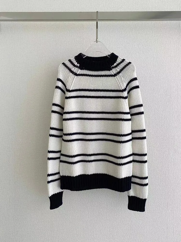 Pulls pour femmes mode fils lourds pull au crochet pour femmes 2023 automne haute qualité décontracté manches raglan noir rayé blanc pull