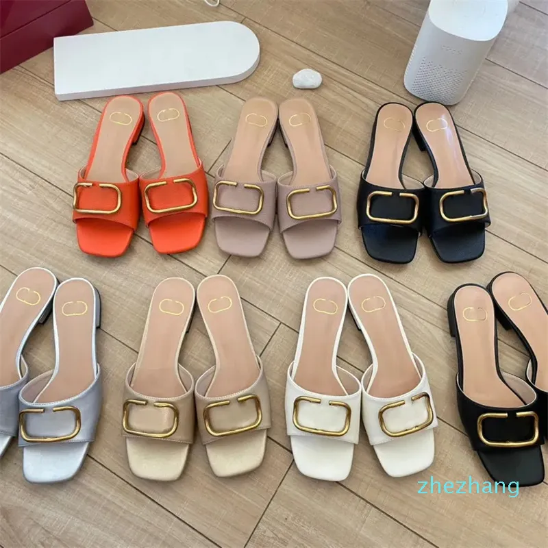 2023-Women men sandale Leather loafer sandal woman fashion Shoe Summer outdoors Slipper Metal mark heel platform Slippers slides luxury Beach swim Slide