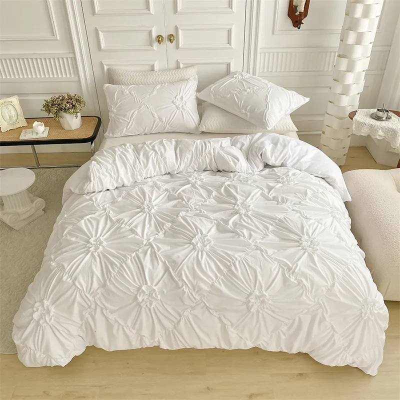 Bettwäsche-Sets High-End-Dreidimensional Prise Falten Bettdecke Set Queen Color Einfacher Doppel Bettwäsche Set Quilt Deckung und Kissenbezug 230818
