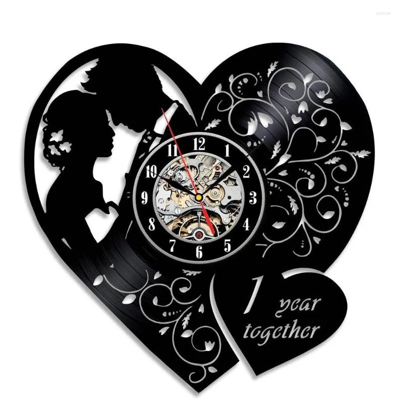 壁の時計バレンタインの愛の甘いハートアートレコード時計モダンロマンチックなクォーツウェディングデコレーション