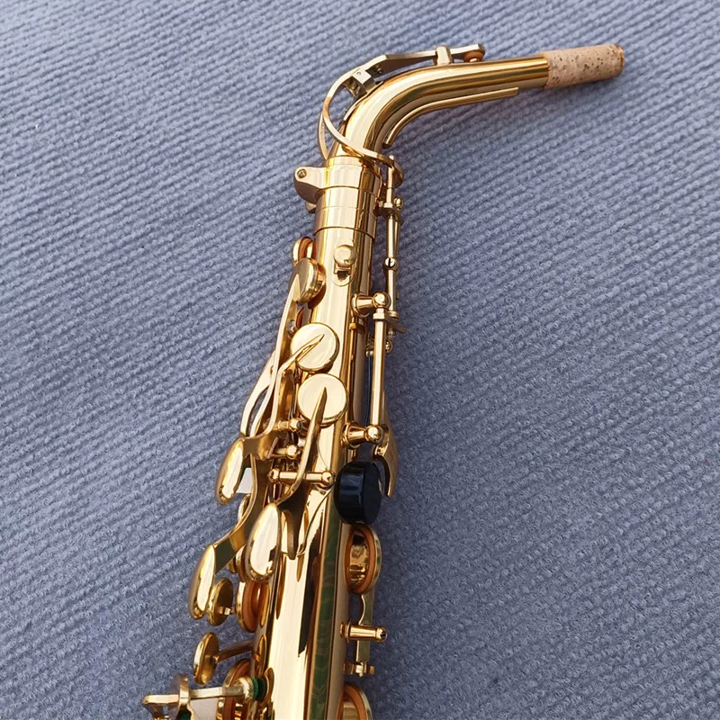 Japan 275 EB Alto Saxophone Ny ankomst Mässing Gold Lacquer Music Instrument E-flat sax med falltillbehör