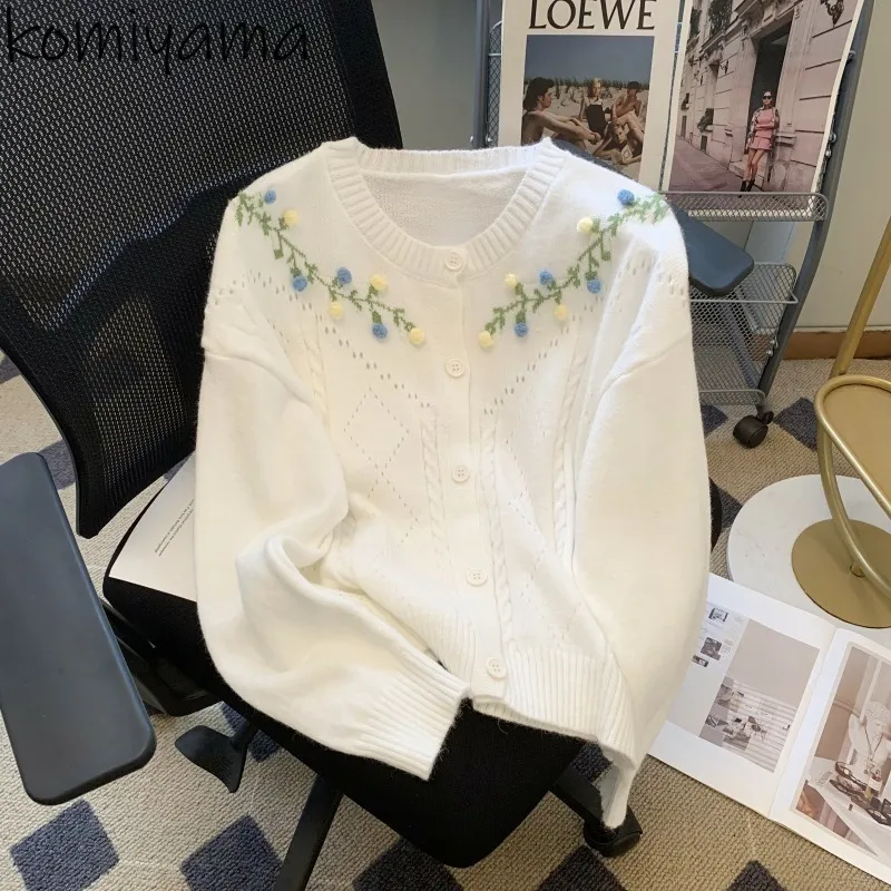 Women's Knits Tees Komiyama Contrast Embroidery Floral Cardigans Femme Argyle Hollow Out Sweater Fall Womens Clothing Long Sleeve Knitwears Tops 230821