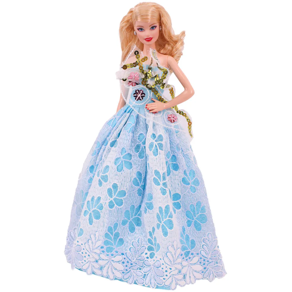 open lace back dress Princess Costume